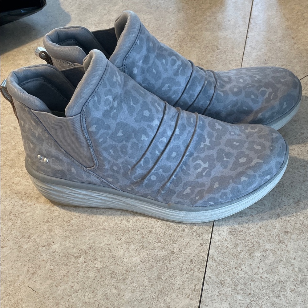 Ryka Gray Leopard Ankle Booties